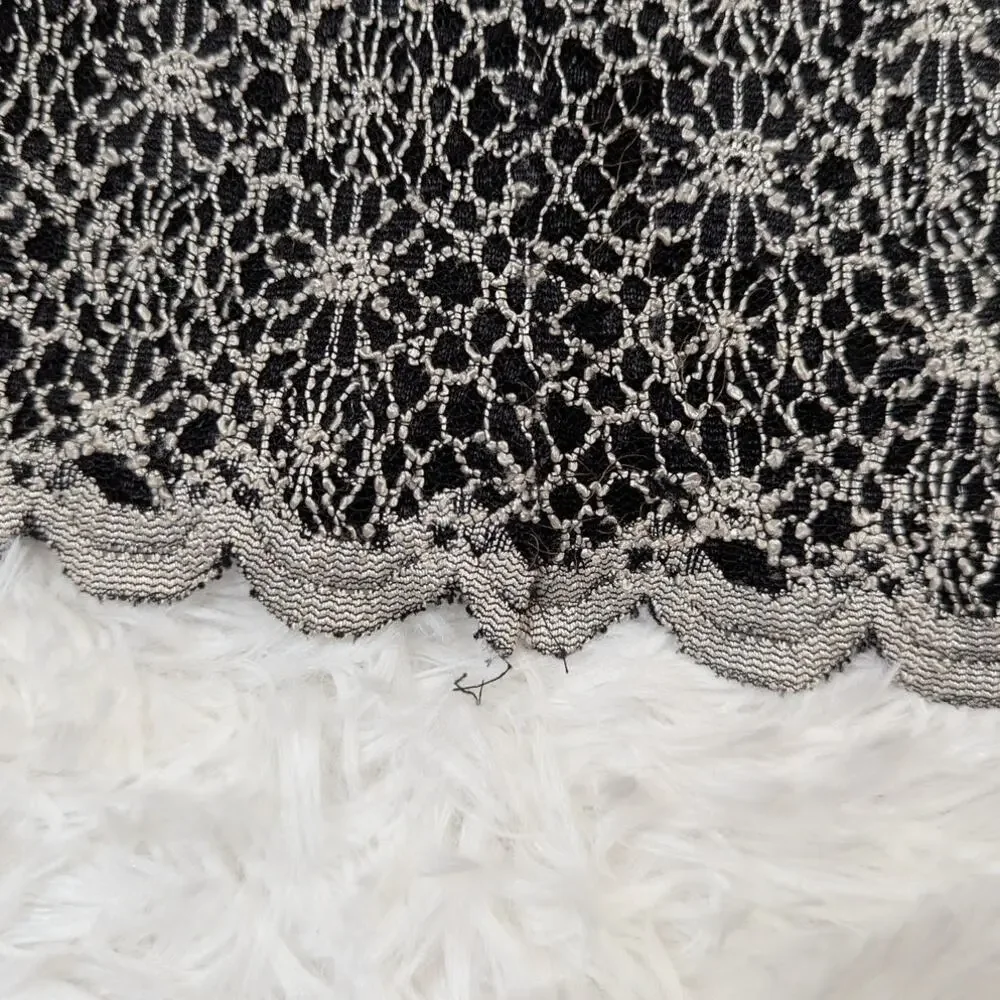 Y2K Whimsygoth Lacy Tank Top Black and White Size Large Dress Barn - Picture 5 of 8